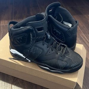 boys jordan sneakers